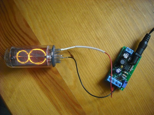 Alimentatore per tubo nixie - tubo,