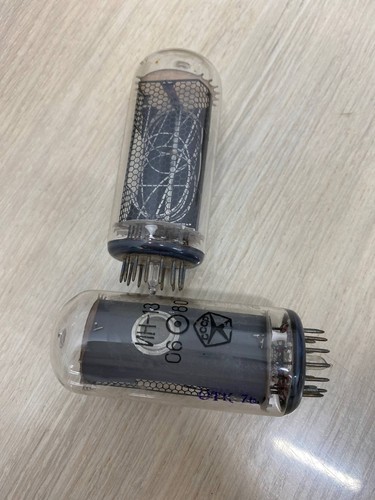Pezzi in18 nixie tubo - 2,